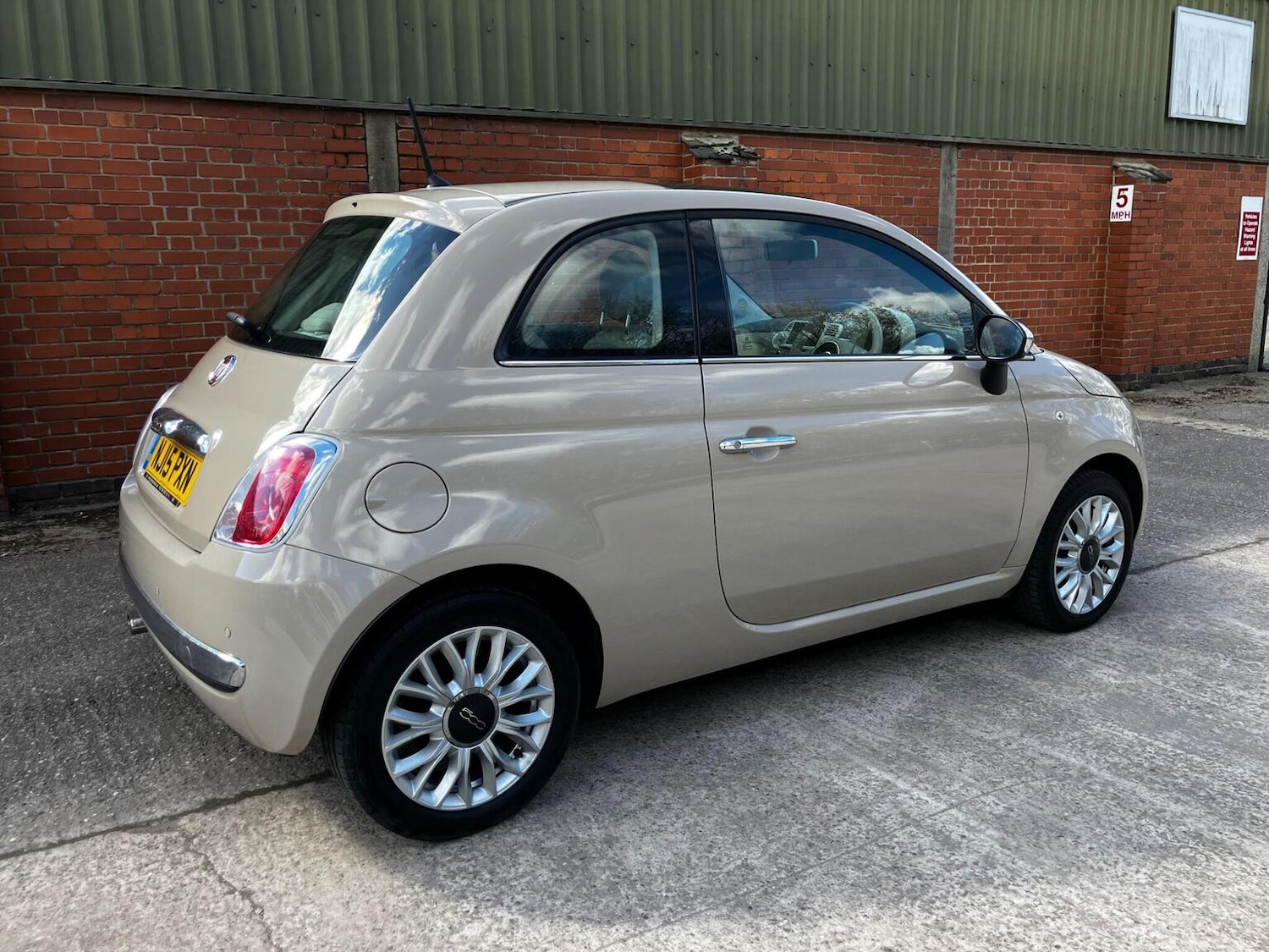 Used Fiat 500 2015 for sale - 78135057: Photo 14