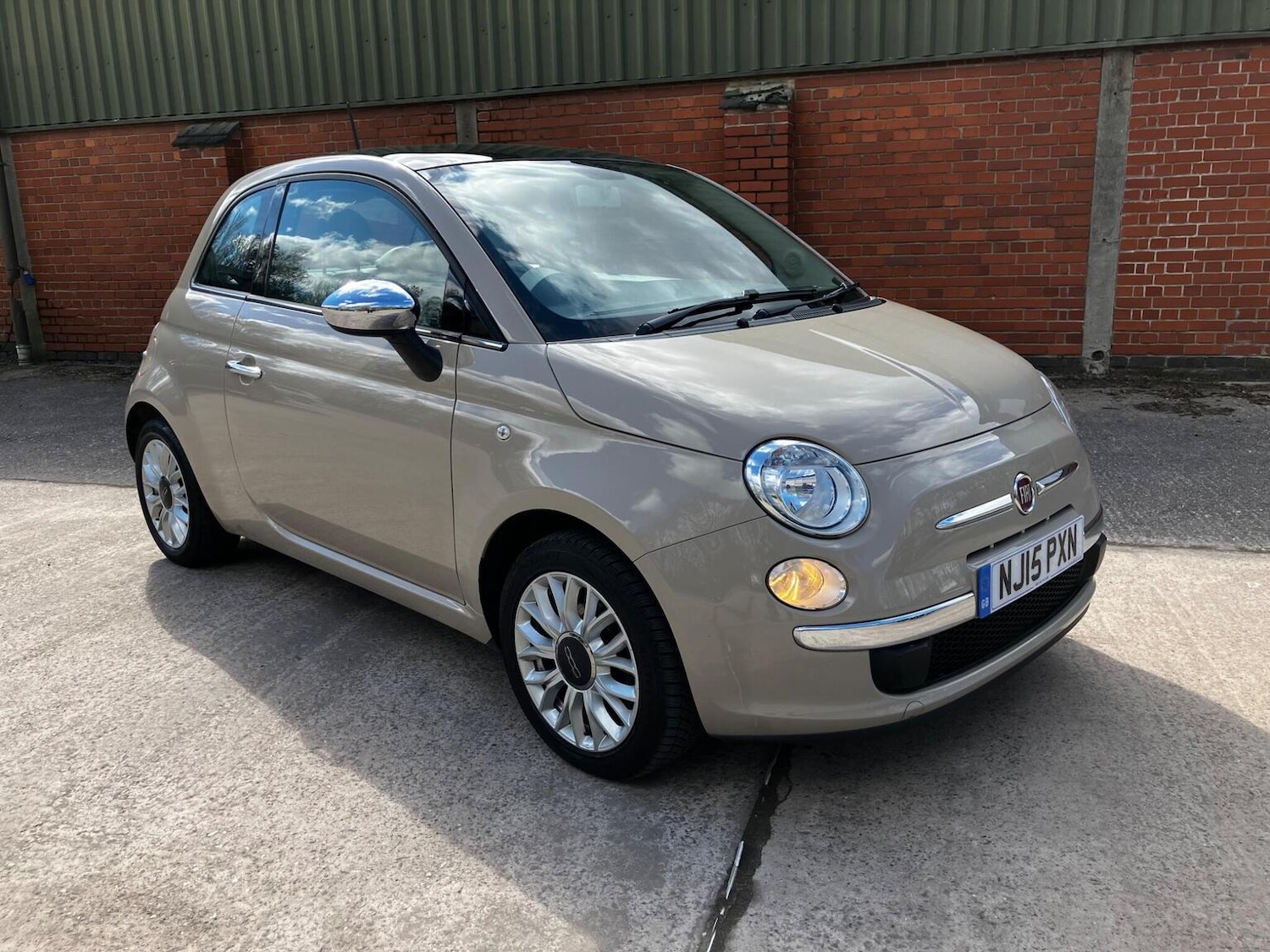 Used Fiat 500 2015 for sale - 78135057: Photo 2