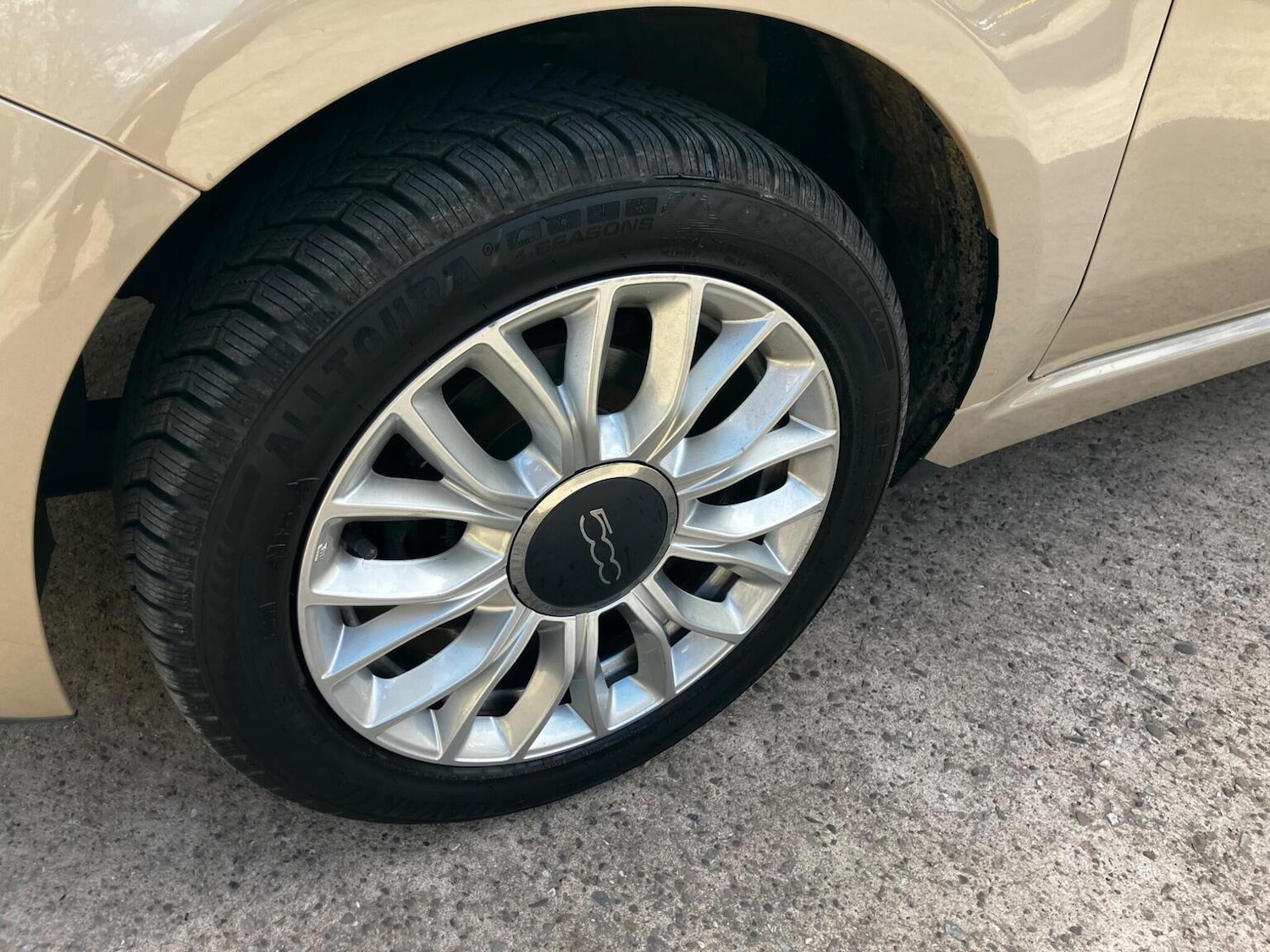 Used Fiat 500 2015 for sale - 78135057: Photo 28