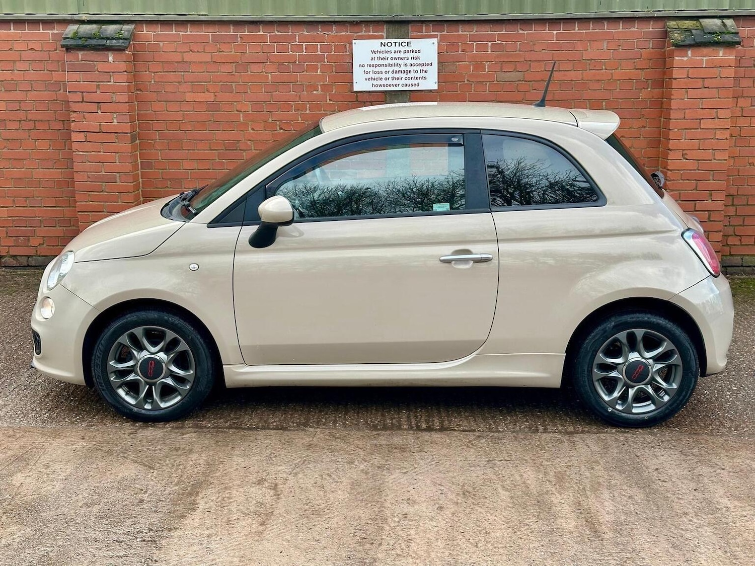 Used Fiat 500 2015 for sale - 77629081: Photo 15