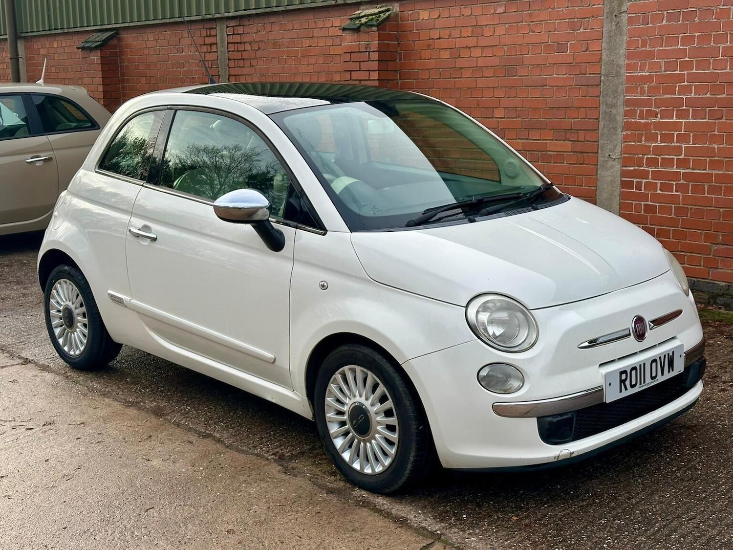 Used Fiat 500 2011 for sale - 76845032: Photo 8