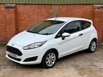 Used Ford Fiesta 2013 for sale - 78938244: Photo