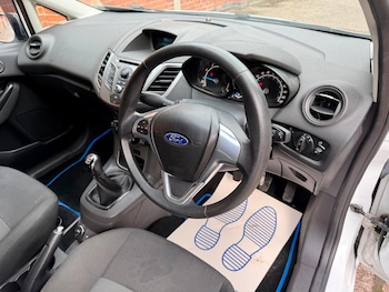 Used Ford Fiesta 2013 for sale - 78938244: Photo