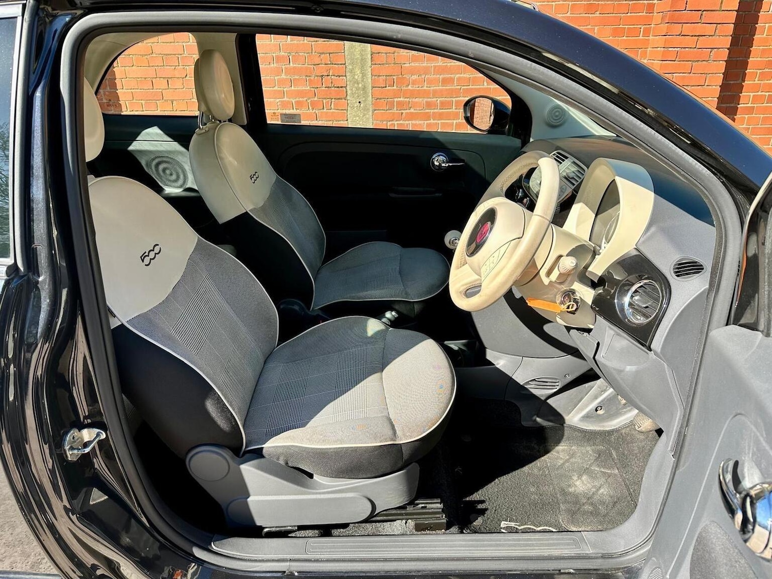 Used Fiat 500 2015 for sale - 78176062: Photo 3