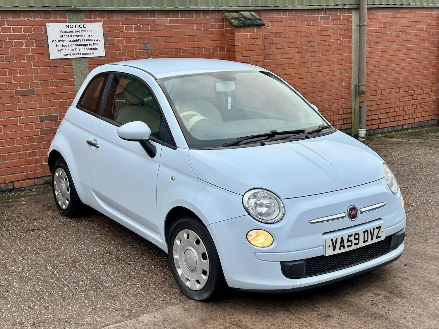Used Fiat 500 2010 for sale - 77453339: Photo 2