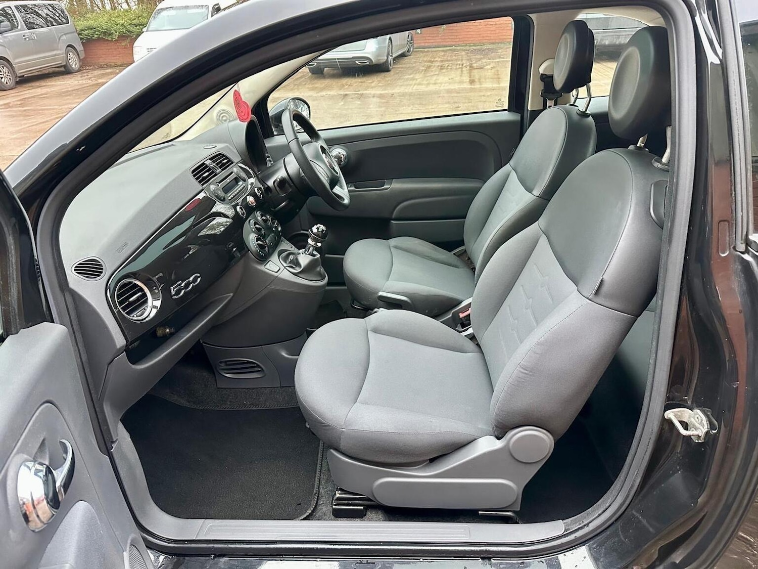 Used Fiat 500 2012 for sale - 77162330: Photo 6