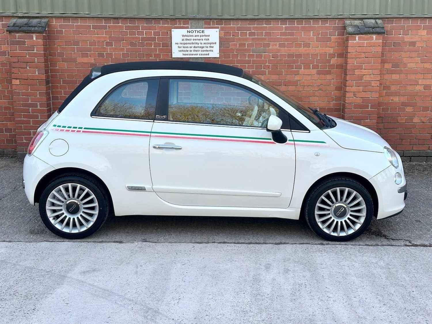Used Fiat 500C 2013 for sale - 77931258: Photo 13