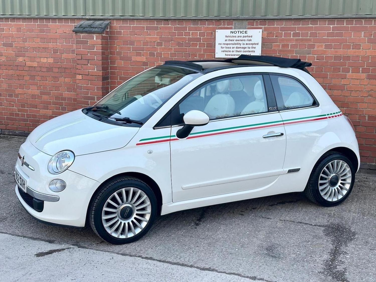 Used Fiat 500C 2013 for sale - 77931258: Photo 20