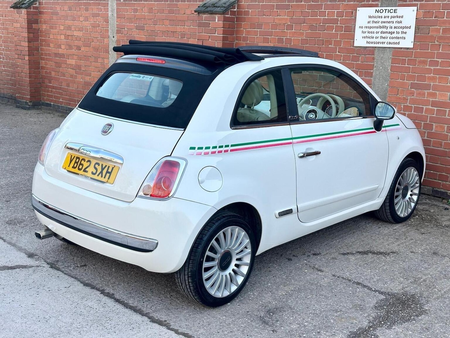 Used Fiat 500C 2013 for sale - 77931258: Photo 25