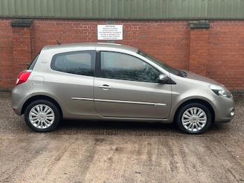Used Renault Clio 2011 for sale - 78306500: Photo