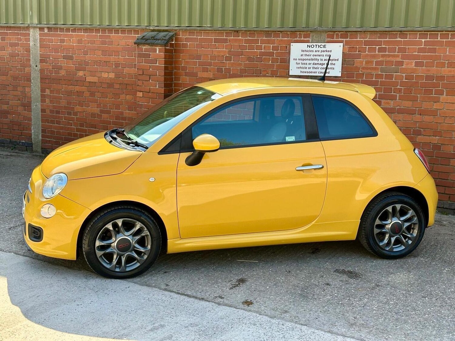 Used Fiat 500 2015 for sale - 78176085: Photo 17