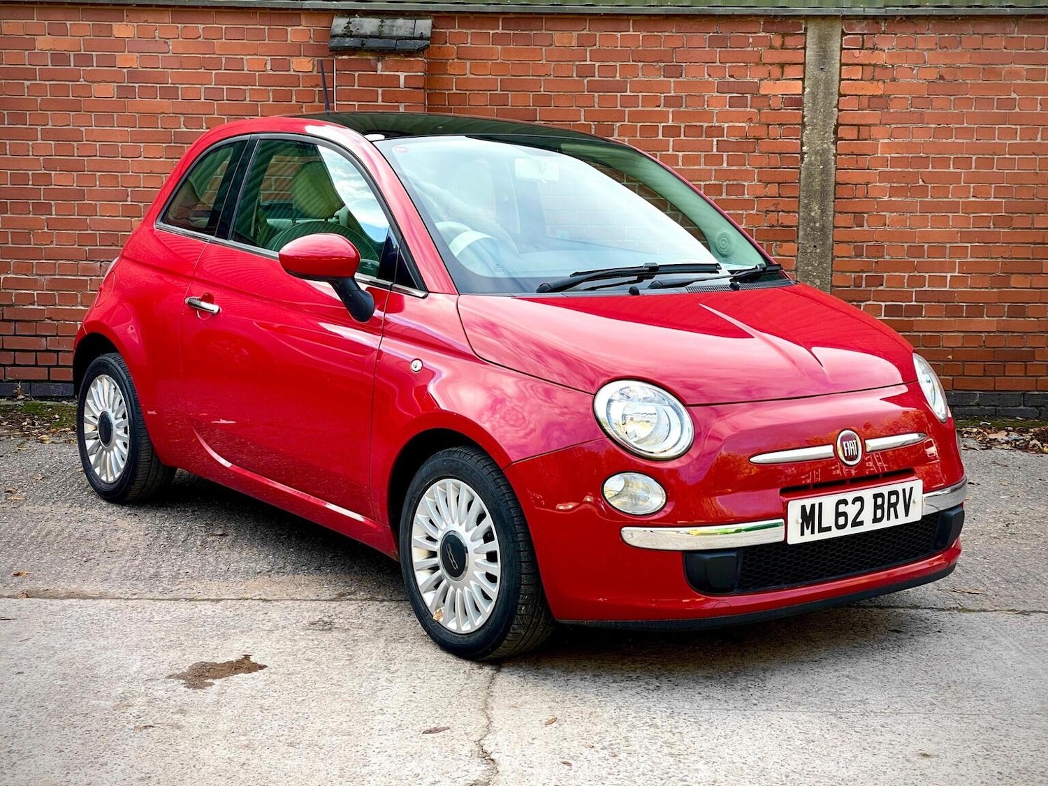 Used Fiat 500 2012 for sale - 76340310: Photo 2