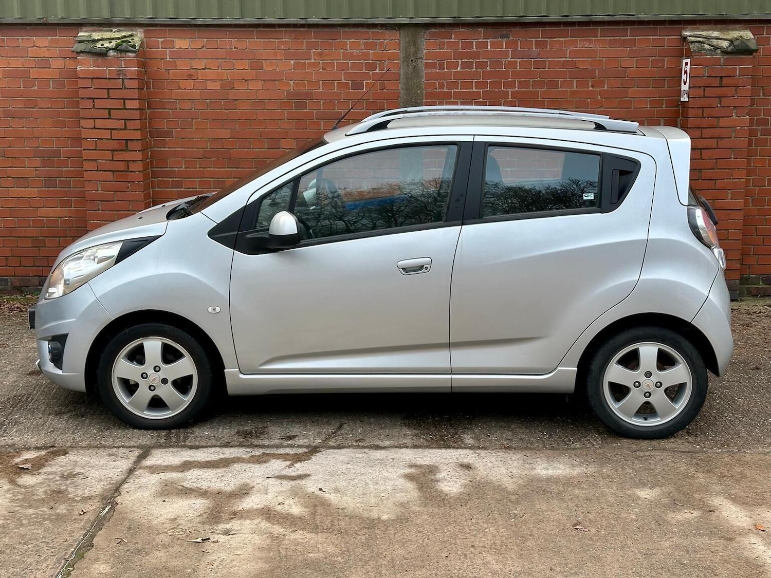Used Chevrolet Spark 2012 for sale - 77058437: Photo 21