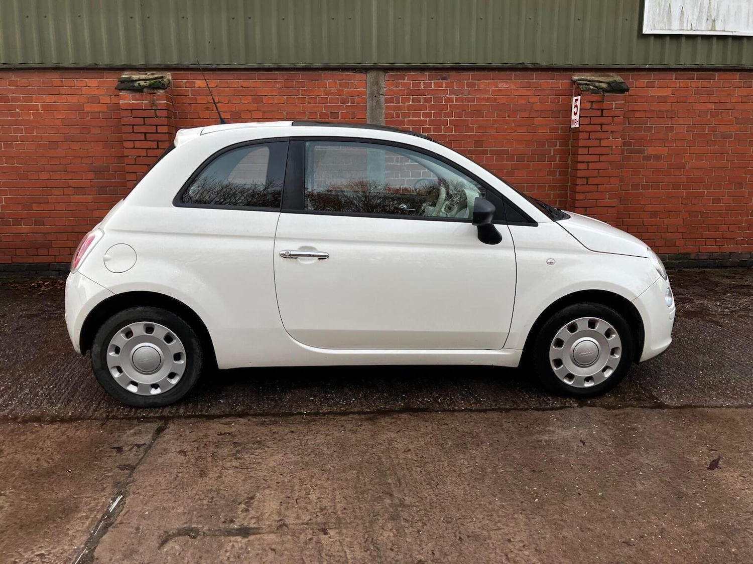 Used Fiat 500 2011 for sale - 76924469: Photo 14