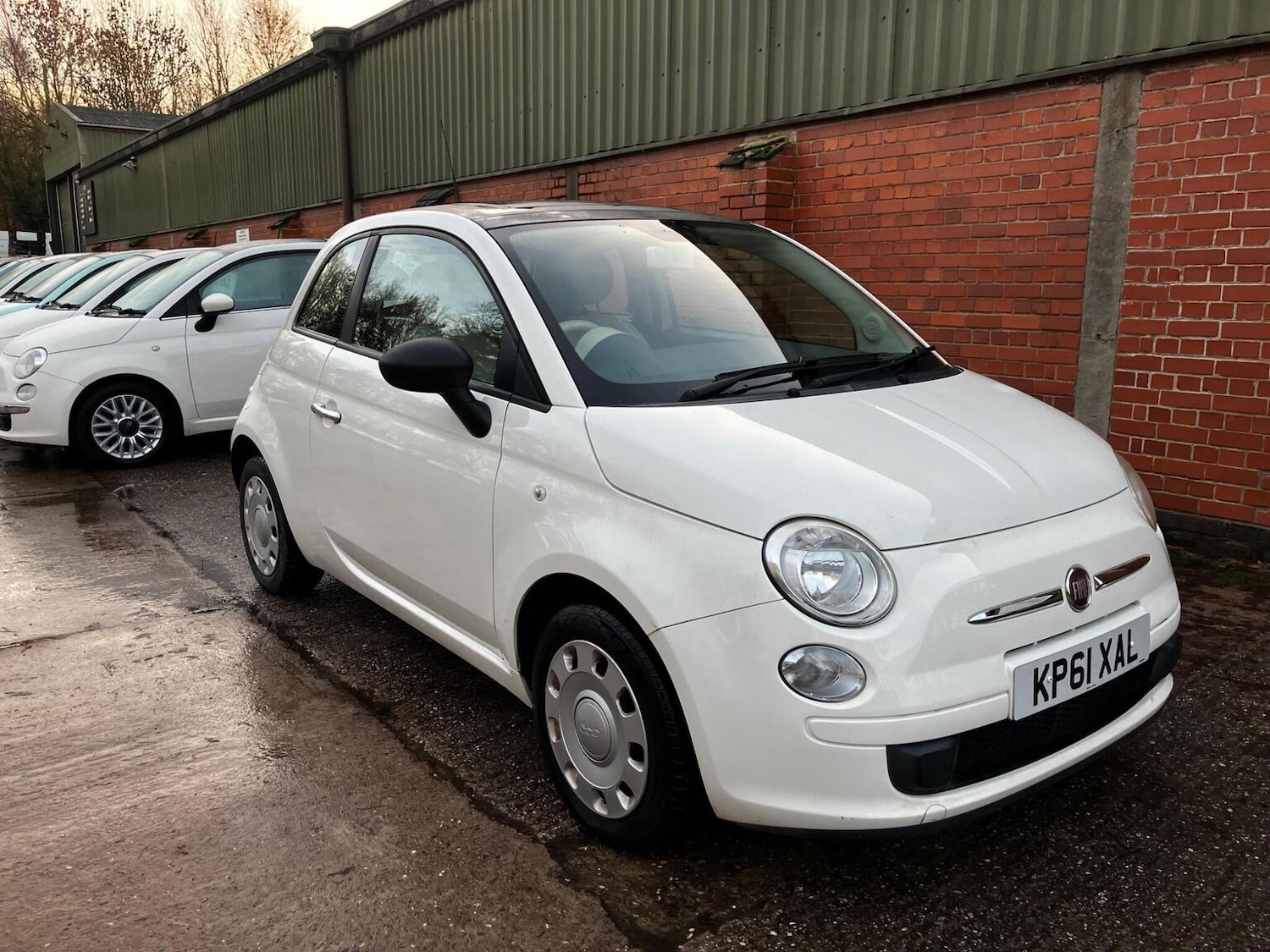 Used Fiat 500 2011 for sale - 76924469: Photo 2