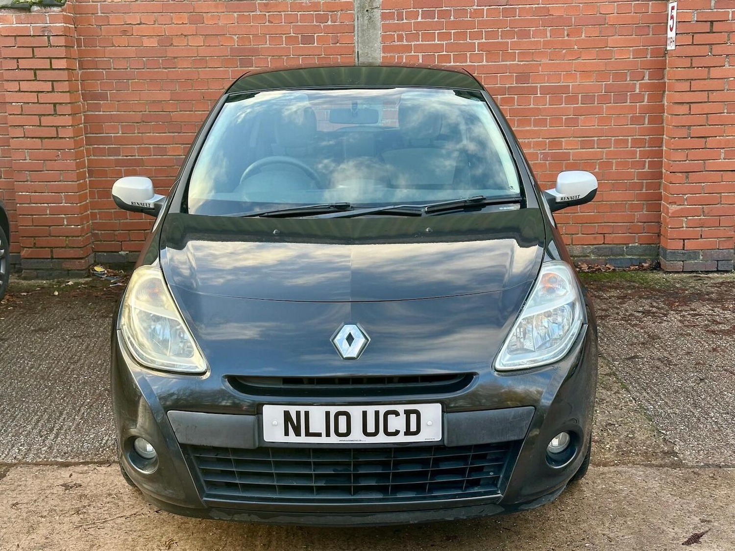 Used Renault Clio 2010 for sale - 76896913: Photo 10