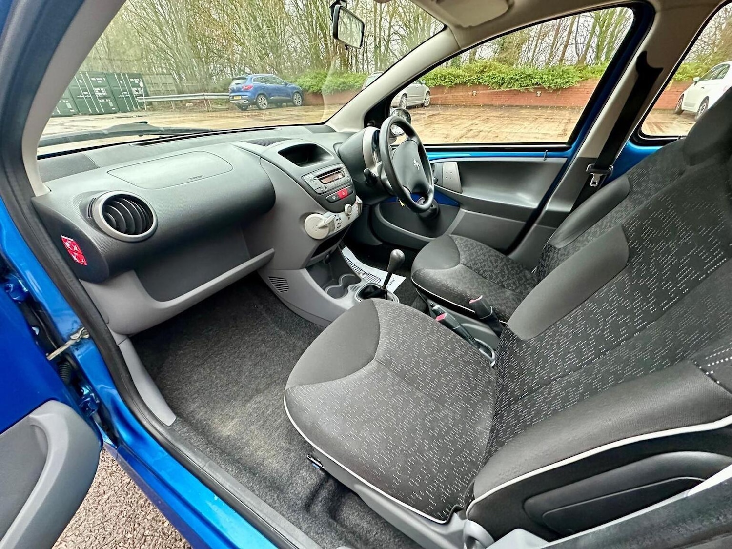 Used Peugeot 107 2011 for sale - 77508529: Photo 4