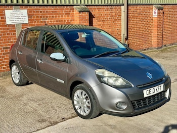 Used Renault Clio 2010 for sale - 78408524: Photo