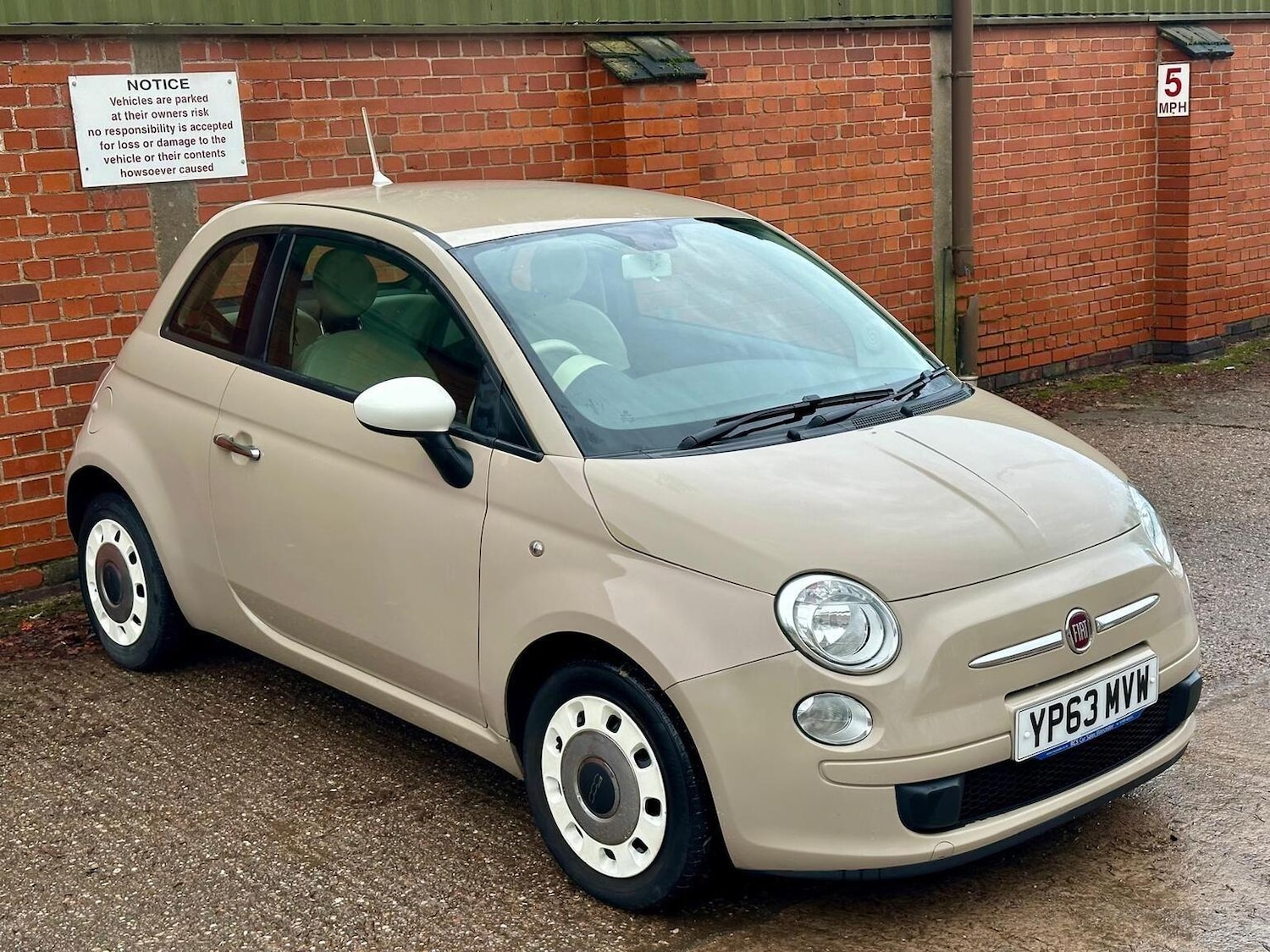 Used Fiat 500 2013 for sale - 77220513: Photo 2