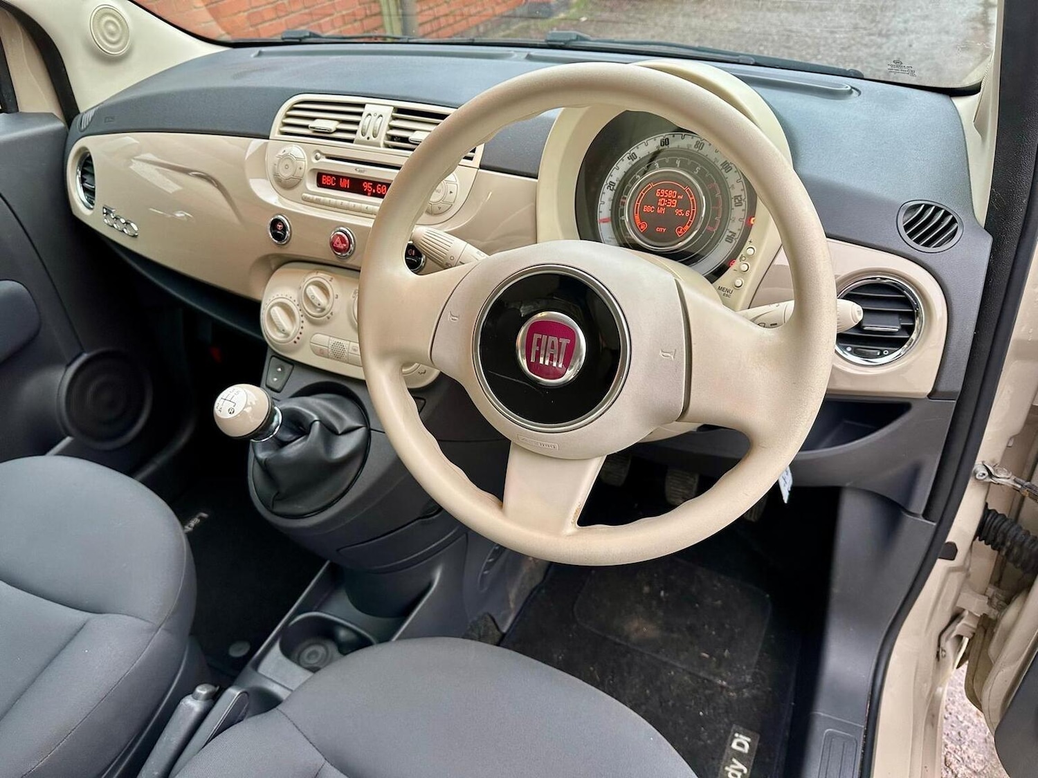 Used Fiat 500 2013 for sale - 77220513: Photo 5