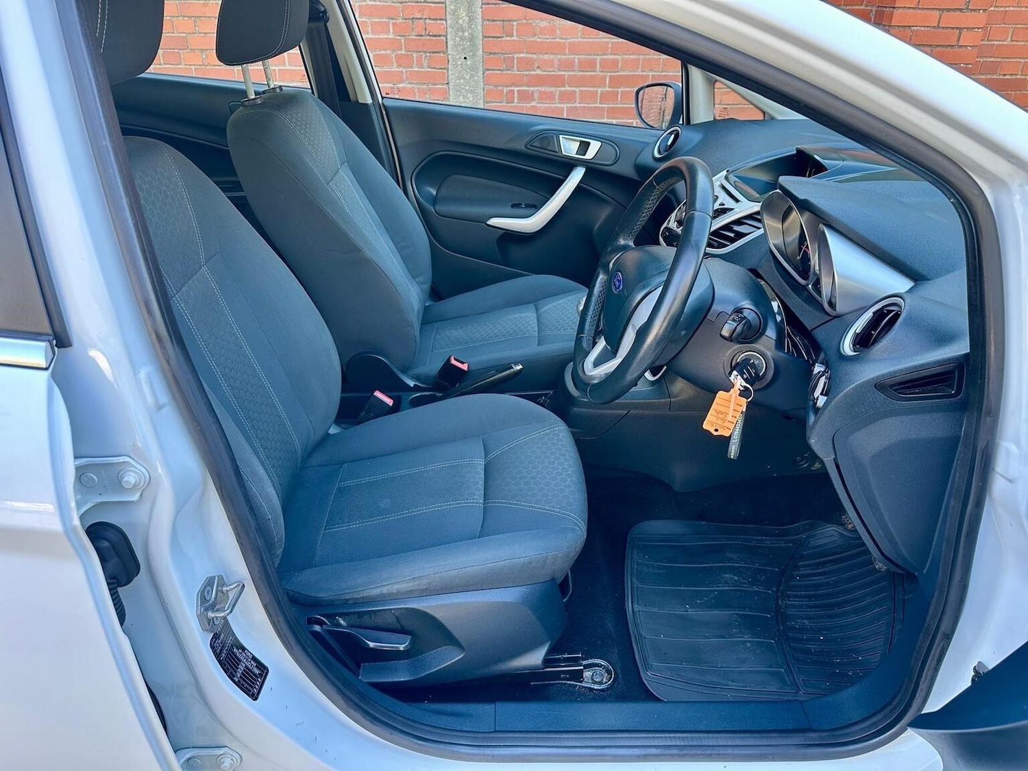 Used Ford Fiesta 2012 for sale - 78162181: Photo 4