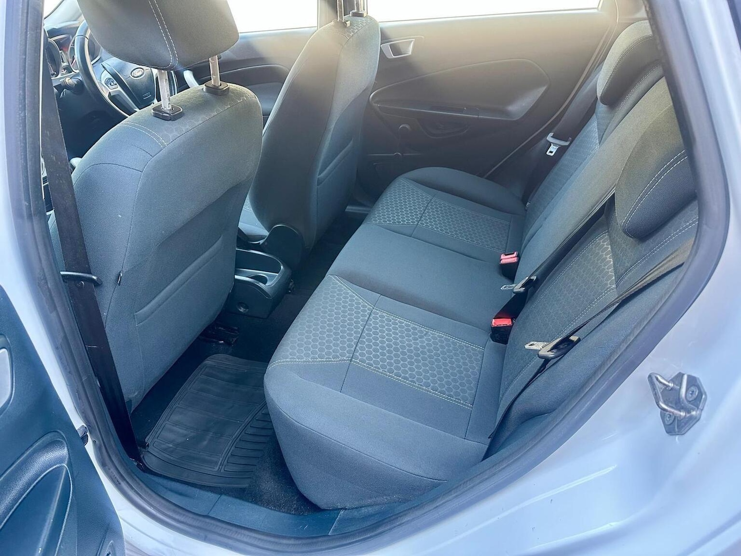 Used Ford Fiesta 2012 for sale - 78162181: Photo 9