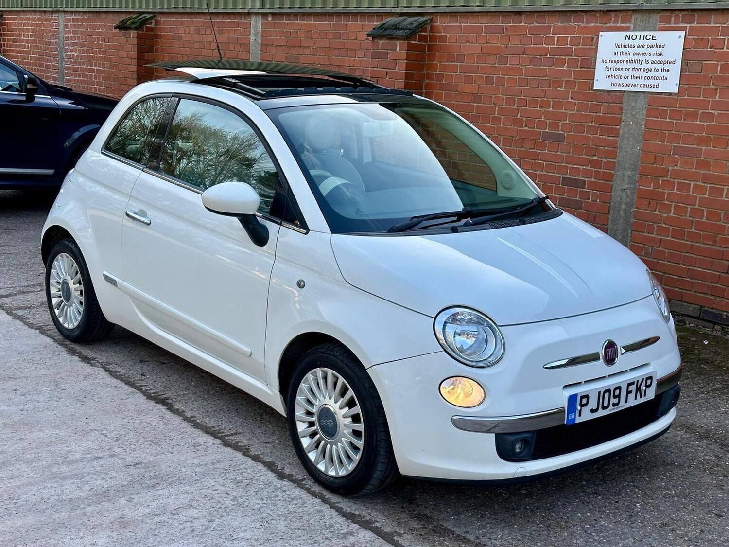 Used Fiat 500 2009 for sale - 77701069: Photo 13