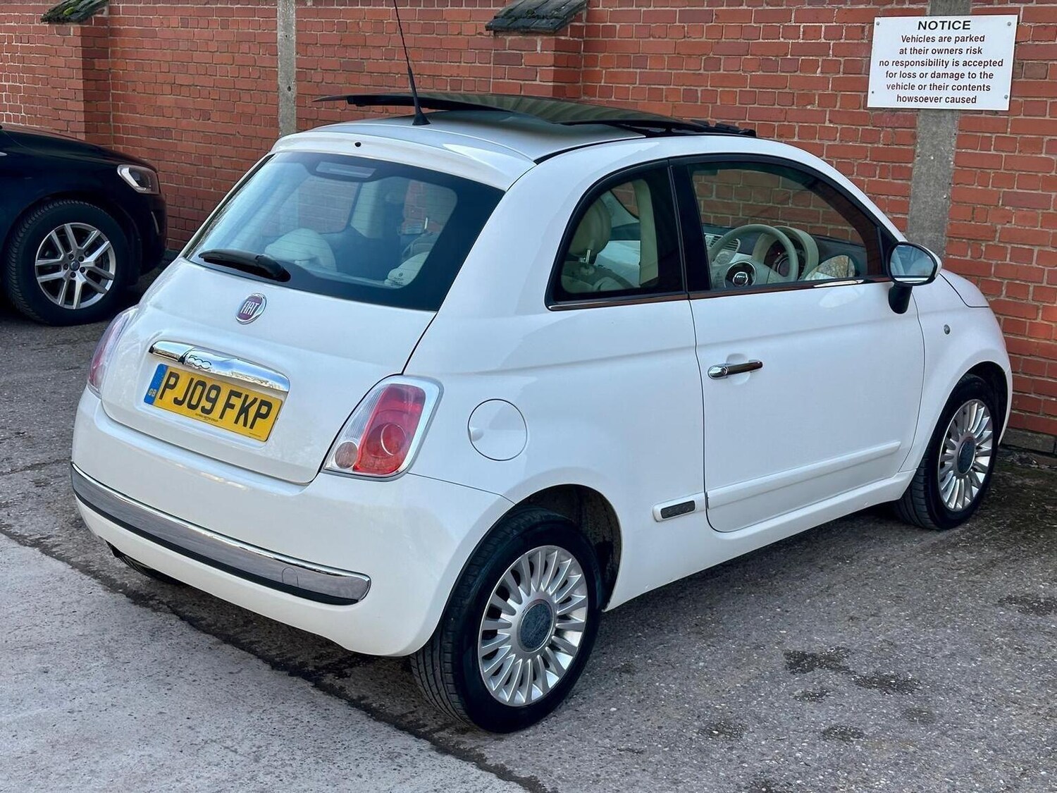 Used Fiat 500 2009 for sale - 77701069: Photo 18