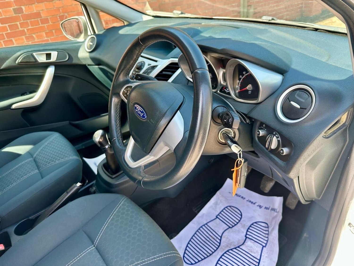 Used Ford Fiesta 2012 for sale - 78190639: Photo 8