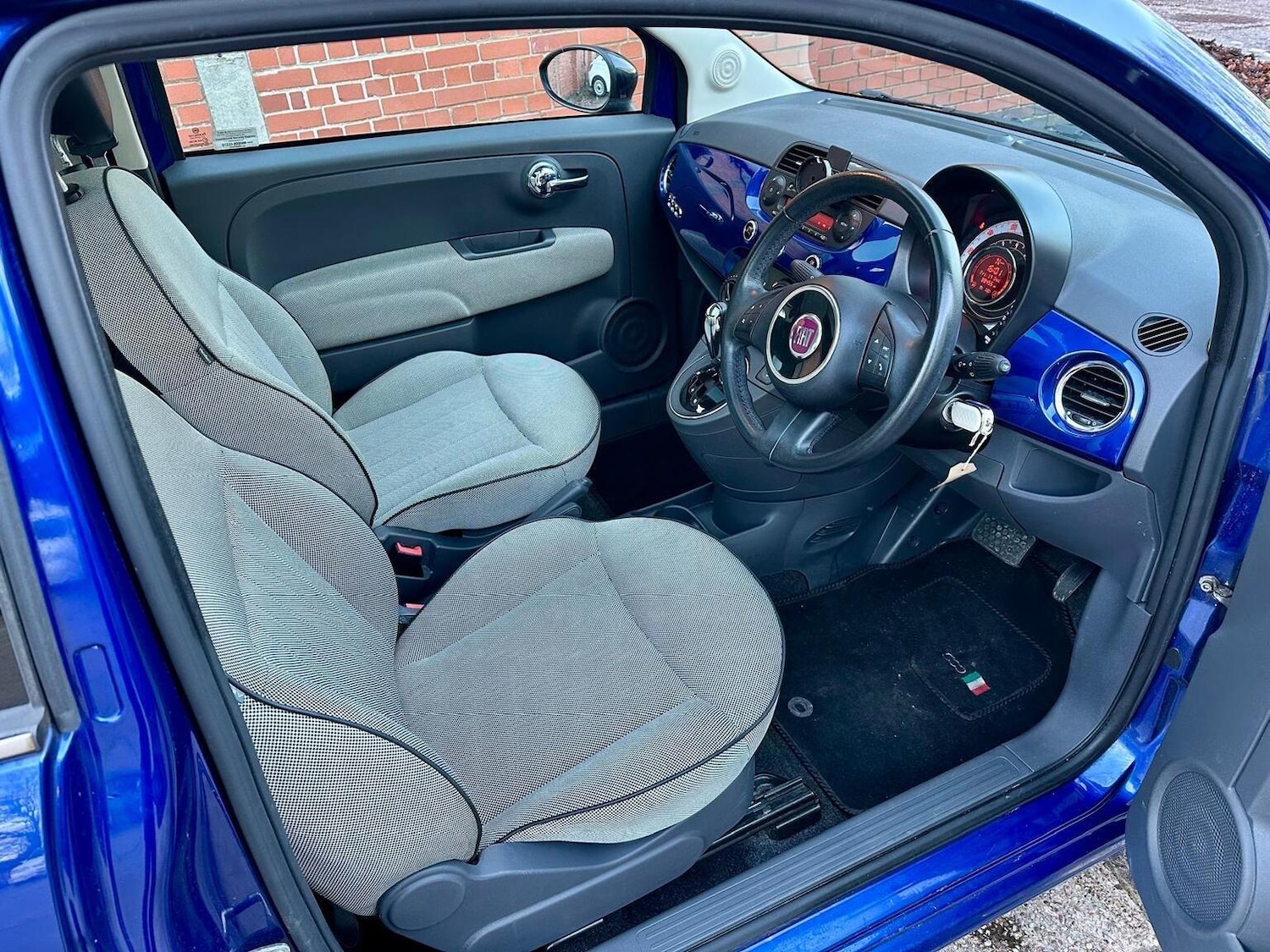 Used Fiat 500 2009 for sale - 77011764: Photo 3