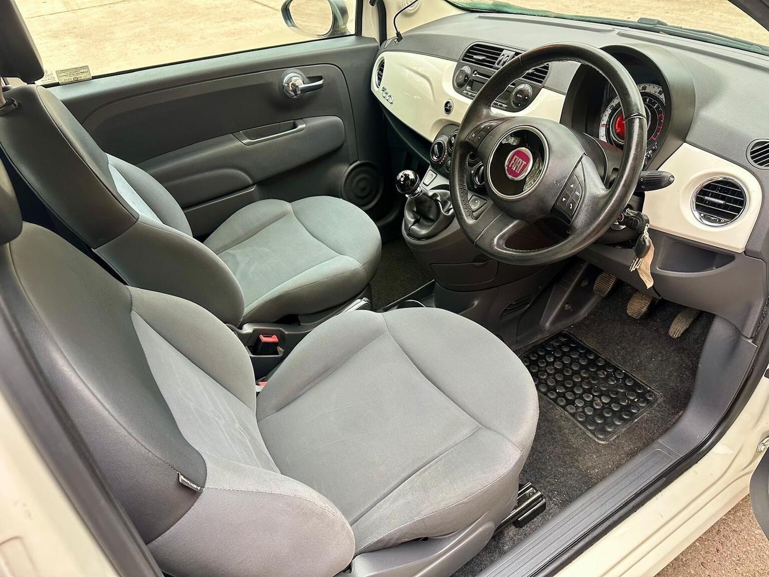 Used Fiat 500 2010 for sale - 77694265: Photo 3