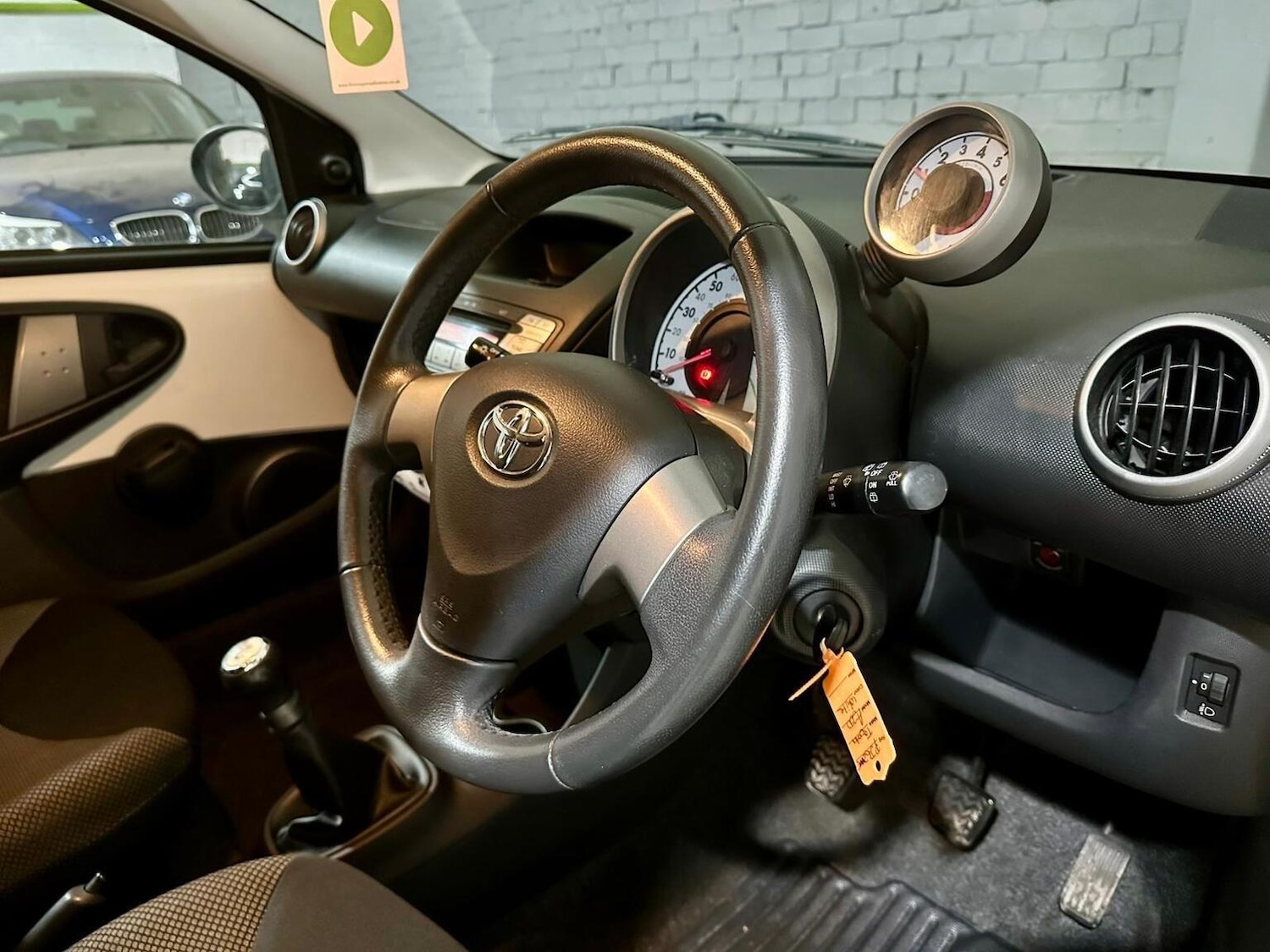 Used Toyota AYGO 2013 for sale - 77296810: Photo 5
