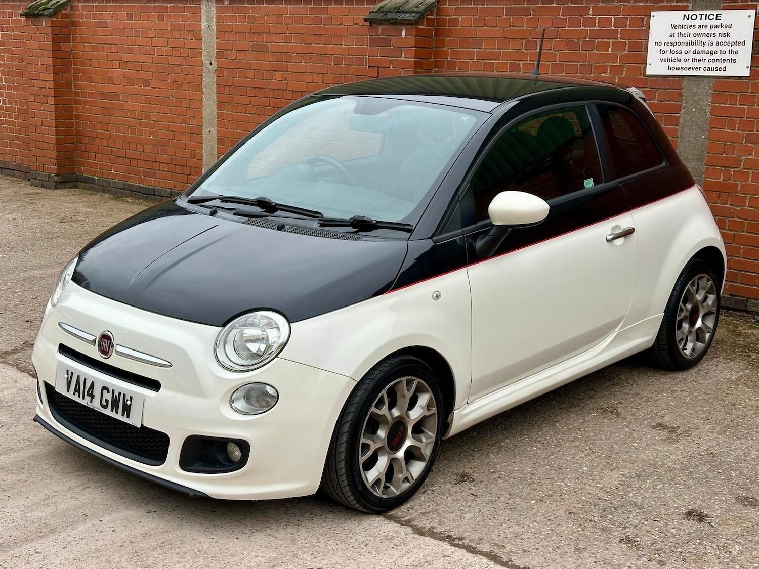Used Fiat 500 2014 for sale - 77603392: Photo 10