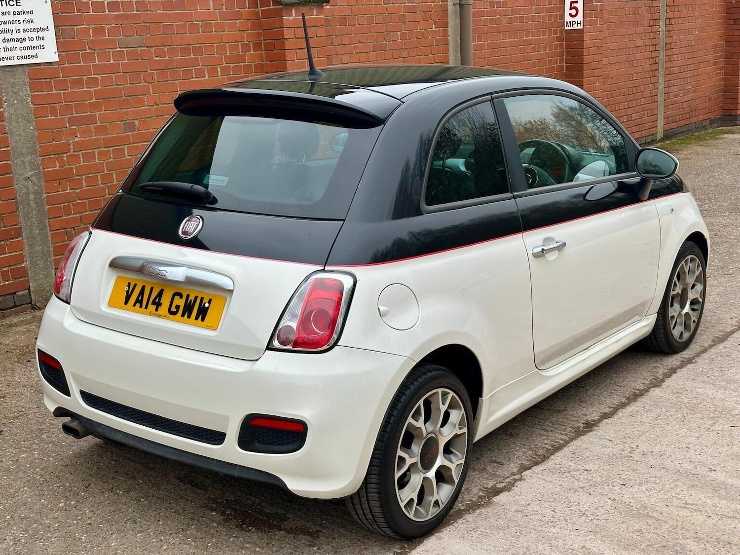 Used Fiat 500 2014 for sale - 77603392: Photo 6