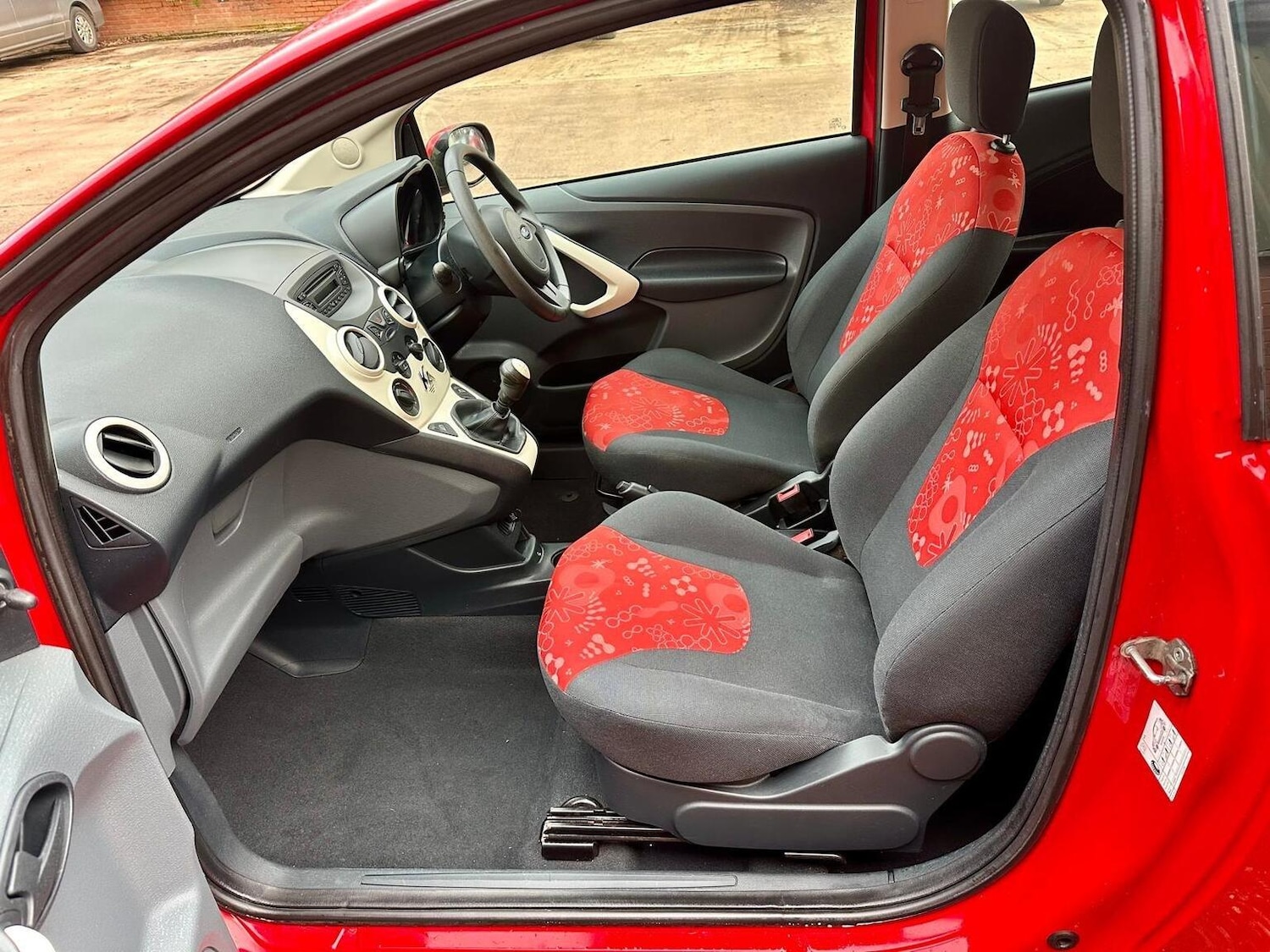Used Ford Ka 2014 for sale - 77258566: Photo 5