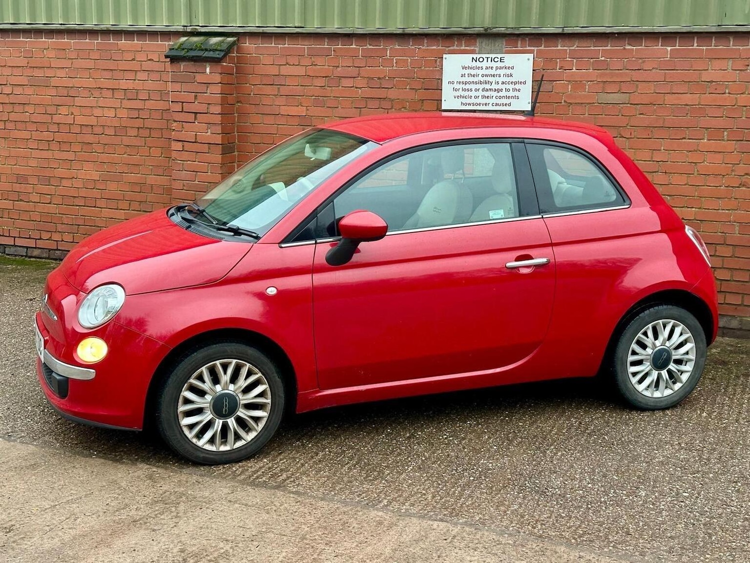 Used Fiat 500 2015 for sale - 77629087: Photo 17
