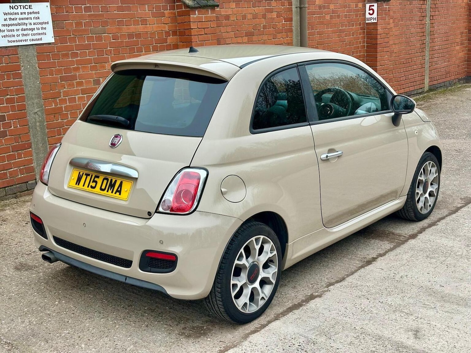 Used Fiat 500 2015 for sale - 77796872: Photo 10