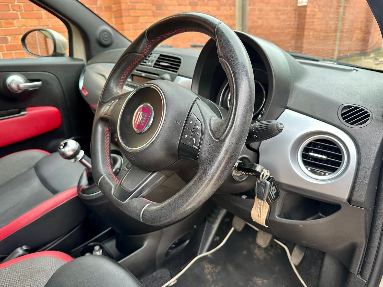 Used Fiat 500 2015 for sale - 77796872: Photo 6