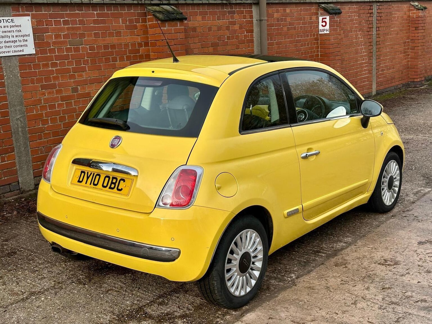 Used Fiat 500 2010 for sale - 77207154: Photo 11