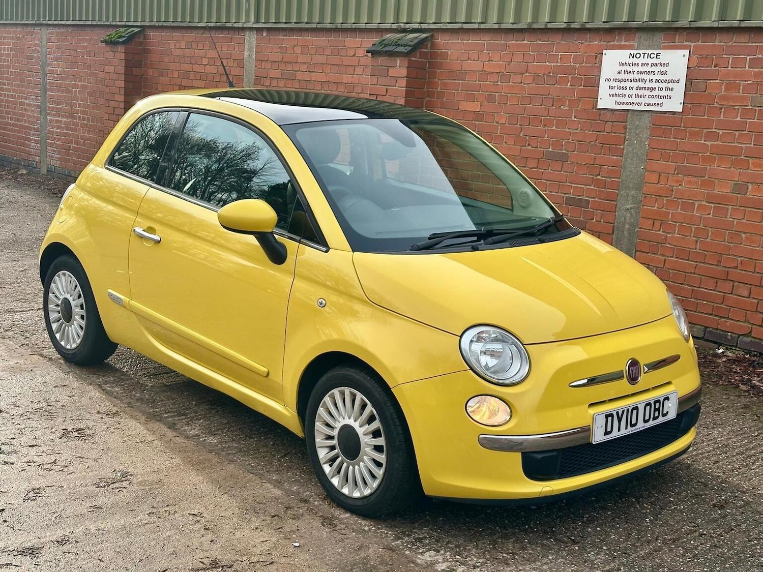 Used Fiat 500 2010 for sale - 77207154: Photo 2