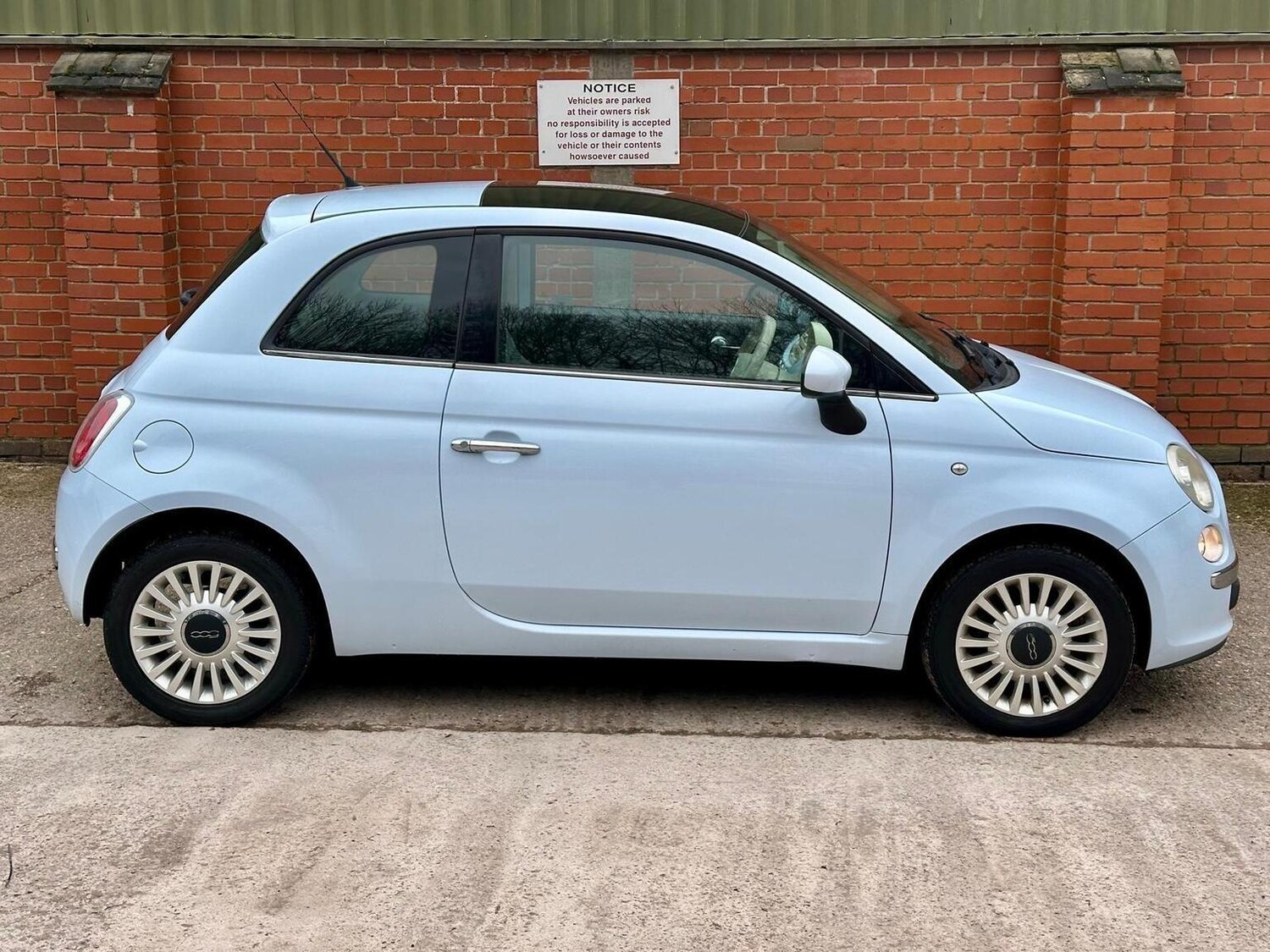 Used Fiat 500 2010 for sale - 77603402: Photo 10
