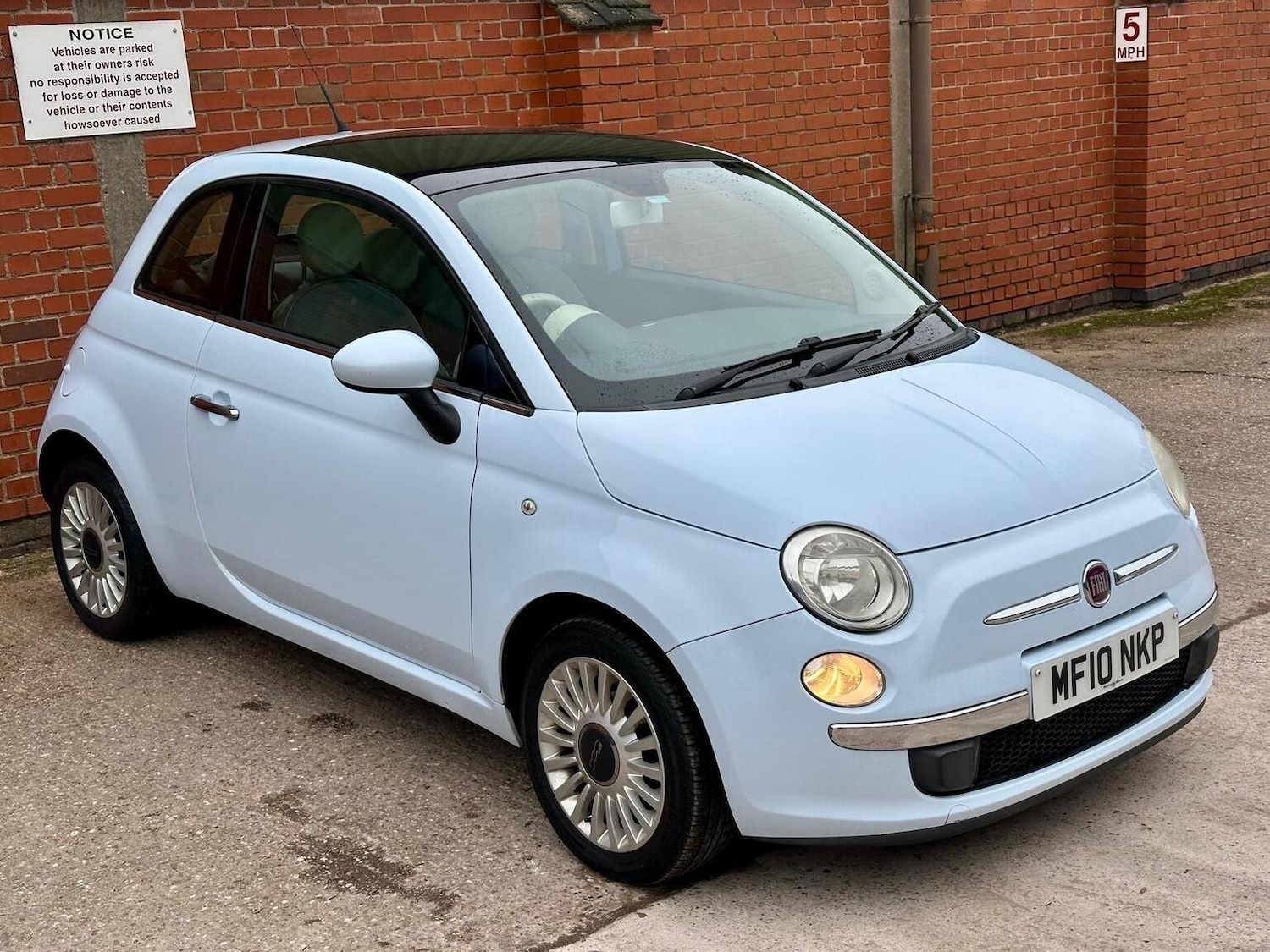 Used Fiat 500 2010 for sale - 77603402: Photo 2