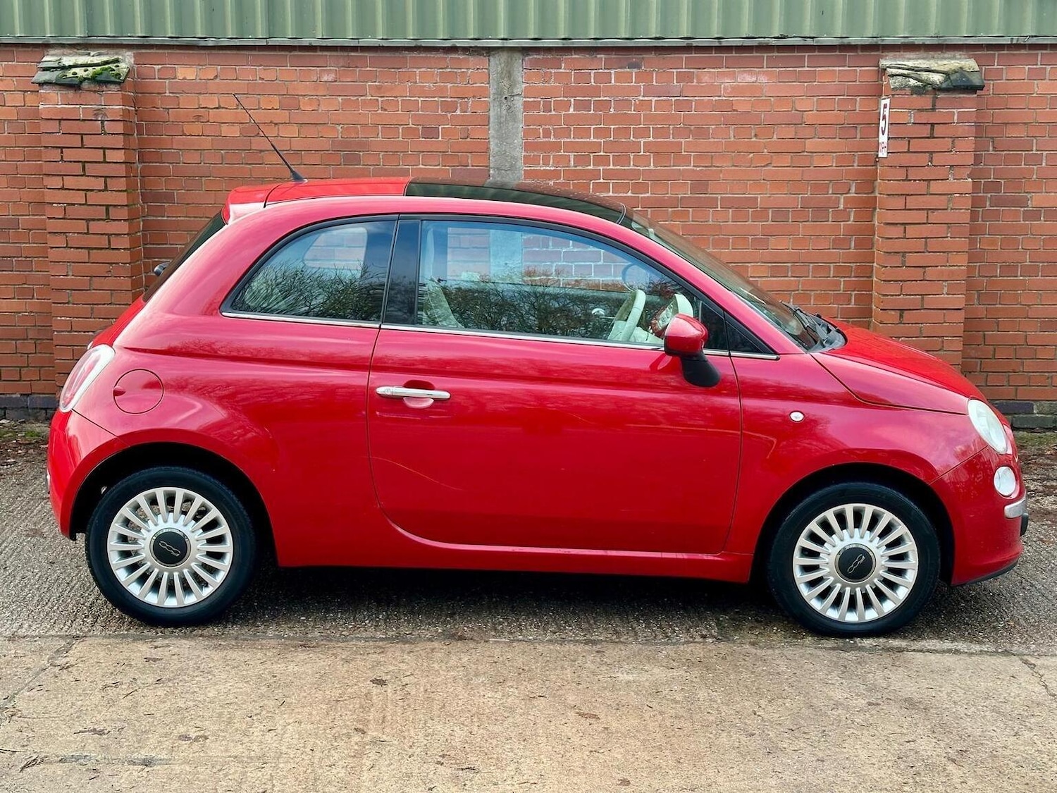 Used Fiat 500 2012 for sale - 76924479: Photo 11