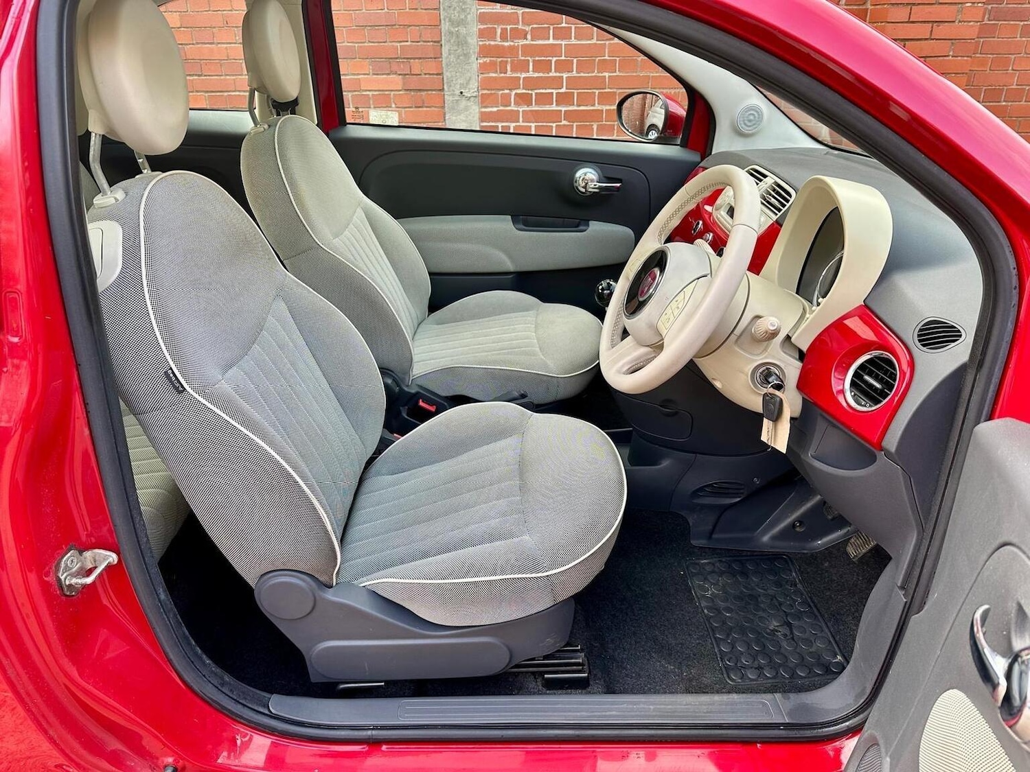 Used Fiat 500 2012 for sale - 76924479: Photo 9