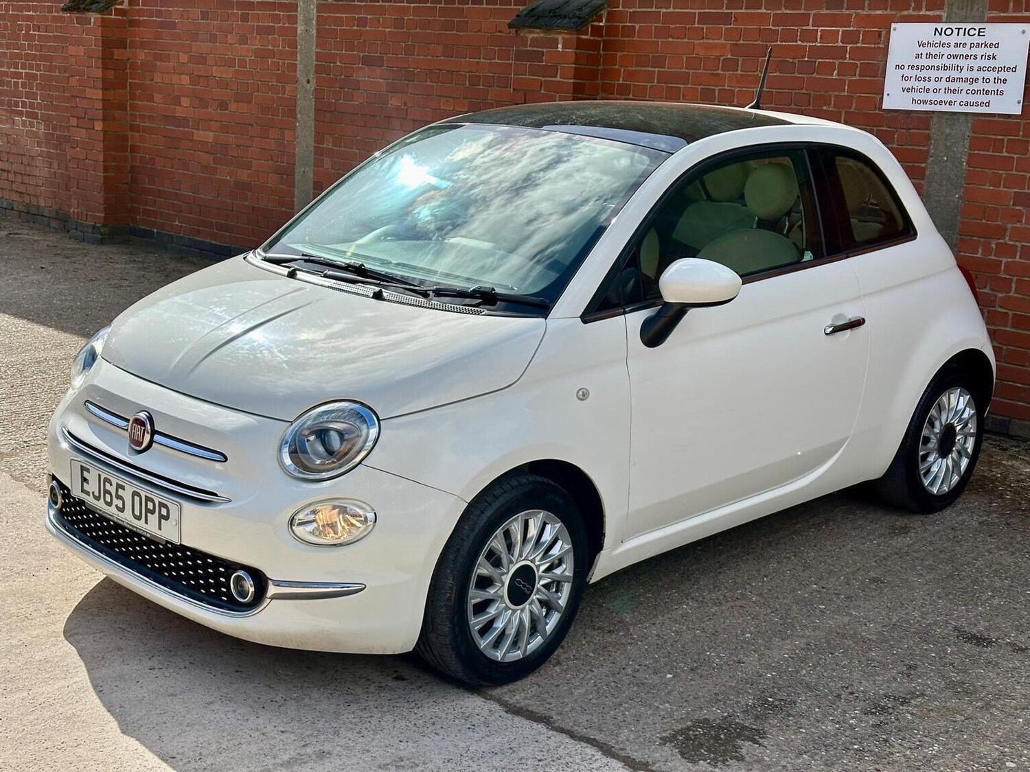 Used Fiat 500 2015 for sale - 77844915: Photo 14