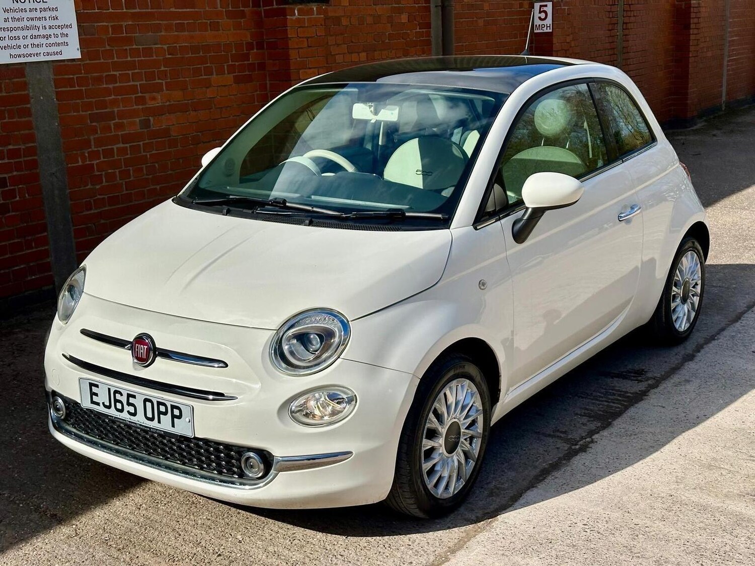 Used Fiat 500 2015 for sale - 77844915: Photo 24