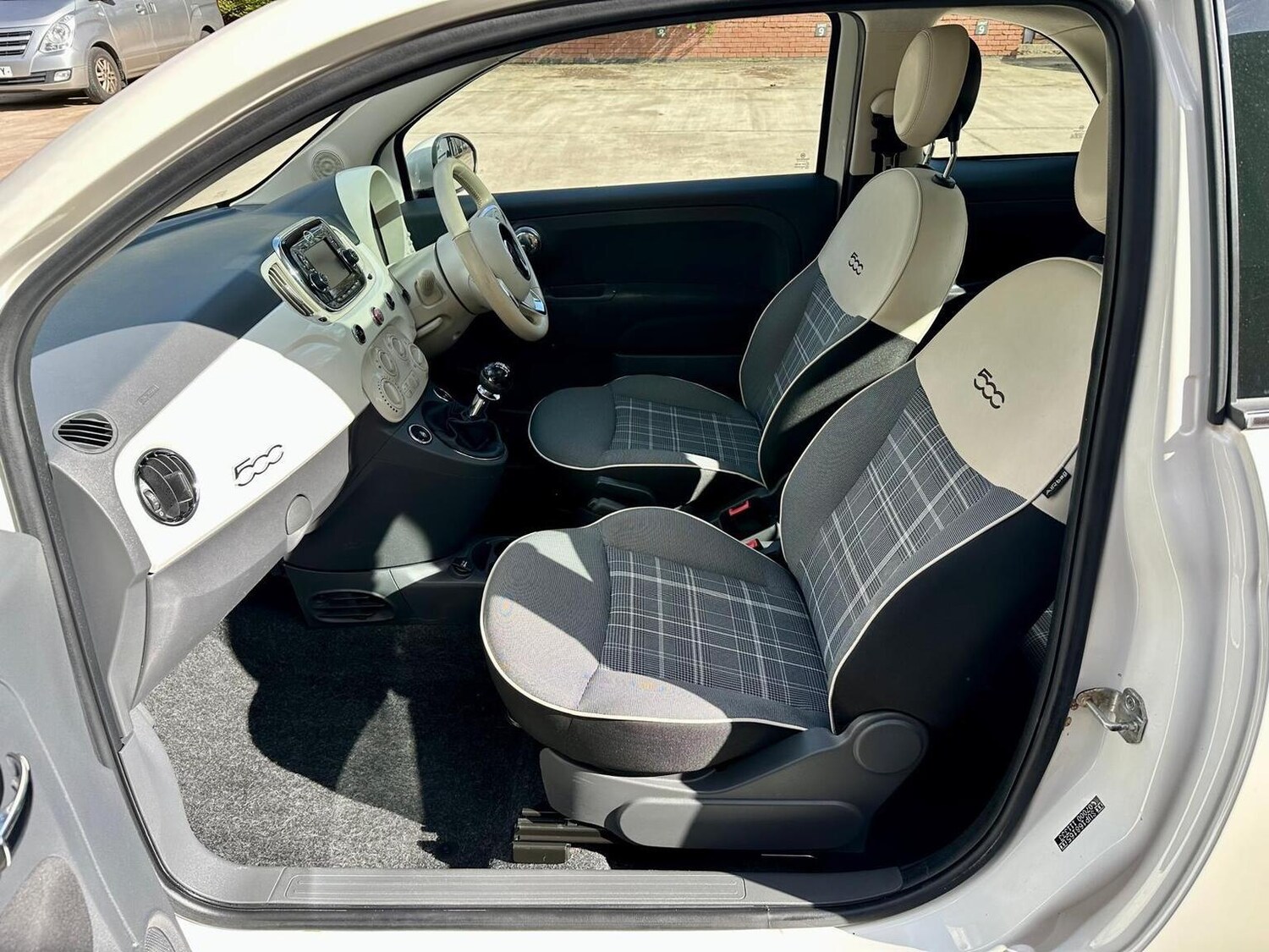 Used Fiat 500 2015 for sale - 77844915: Photo 8