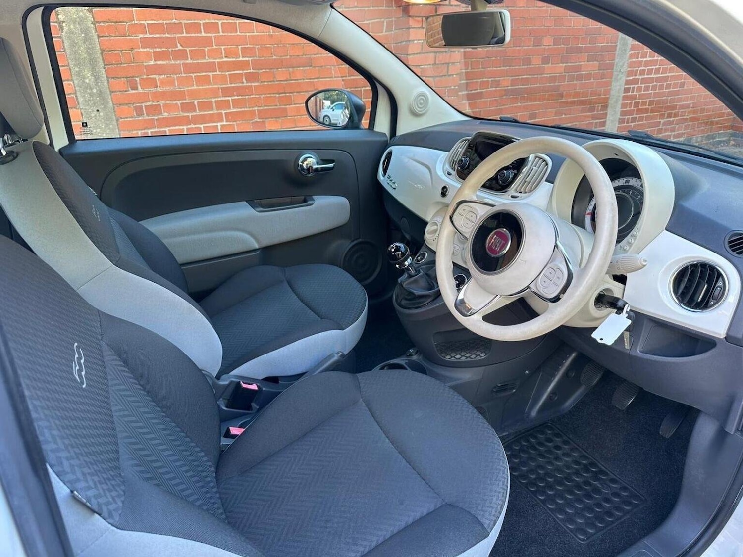 Used Fiat 500 2016 for sale - 76231645: Photo 15