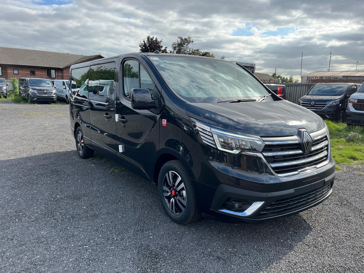 Used Renault Trafic 2025 for sale - 76649653: Photo 15