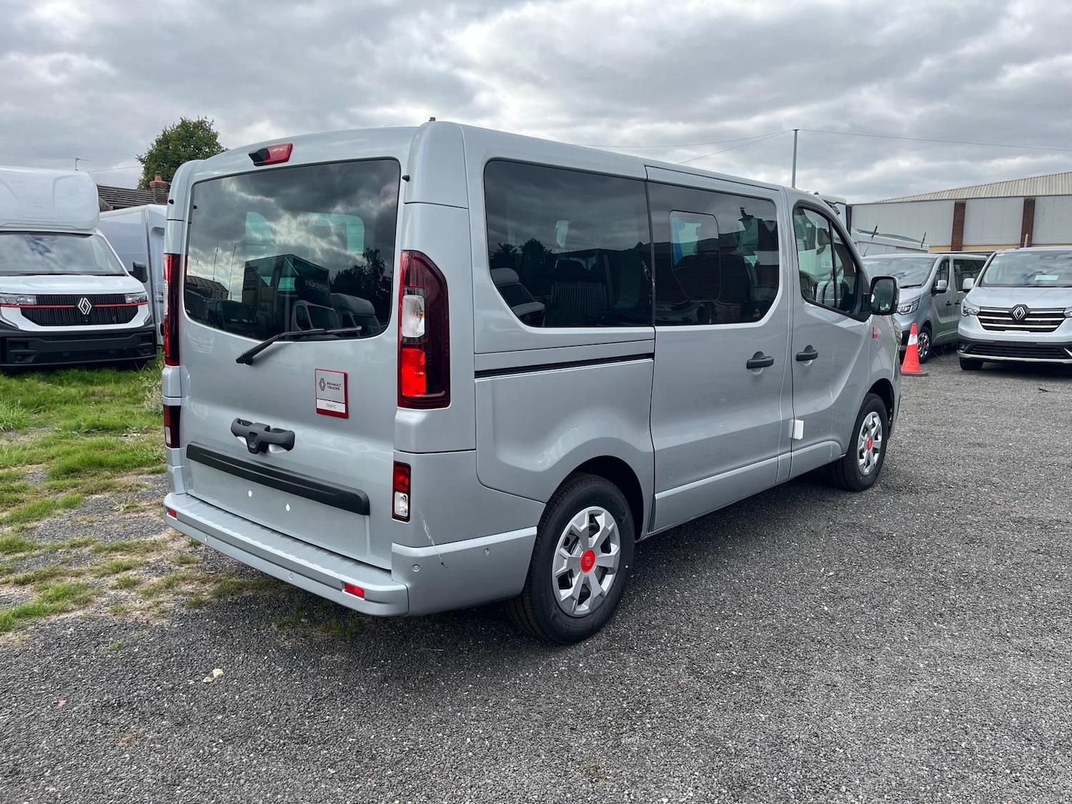 Used Renault Trafic 2025 for sale - 76649653: Photo 17
